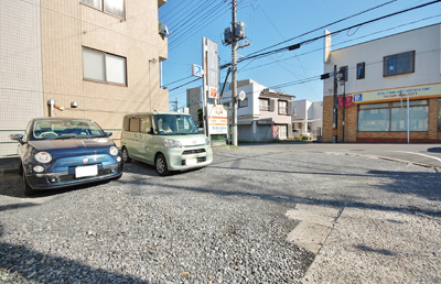 結城チロロ動物病院　駐車場写真